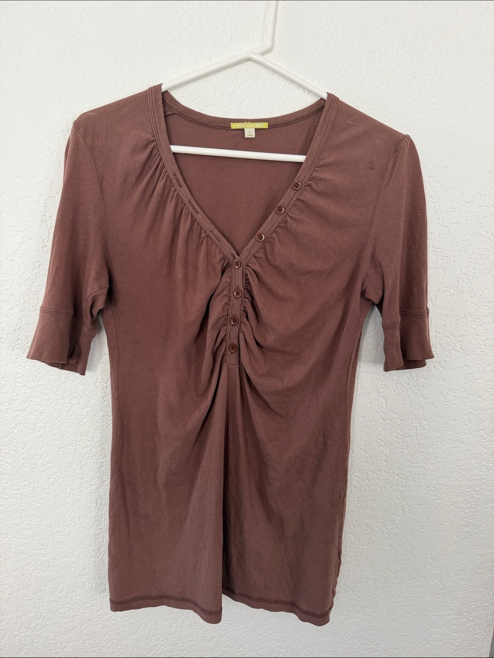 Y2K Women's Gathered V-Neck Short Sleeve Top - Dusty Rose